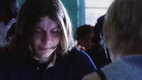 um dos meus filmes favoritos ai :) ( tradução pode estar alterada ) | #fyy #whiteoleander #paramore #midwestemo #corecore 