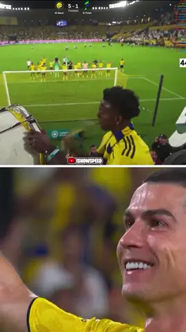 @IShowSpeed leads Al Nassr’s Ultras' chant with the help of Cristiano Ronaldo 🔥 #Soccer #football #cristianoronaldo #ronaldo #ishowspeed 