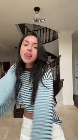 hope you all have a great day 💋 #hater #girls #lizzo #fyp 