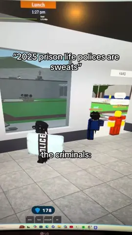 had us polices working overtime #prisonlife #roblox #police #crime #igotthis 