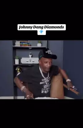 I want them Johnny Dang diamonds. I got the money now #tiktok #clips #viralvideo #trending #comdey #watch #fypシ #fyp #charlestonwhite 