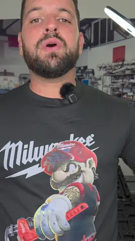 #truck #herramienta #camiones #mechanic 