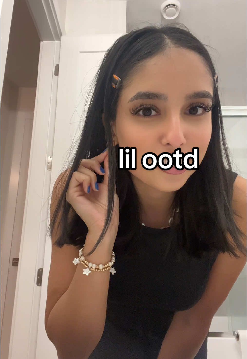 happy saturday i suppose, great weekend to decorate for christmas  #OOTD #lululemon #outfitinspo #grwm #asmr #Vlog #creatorsearchinsights 