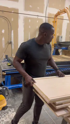 Our best employee @Phantom_CNC_Systems 