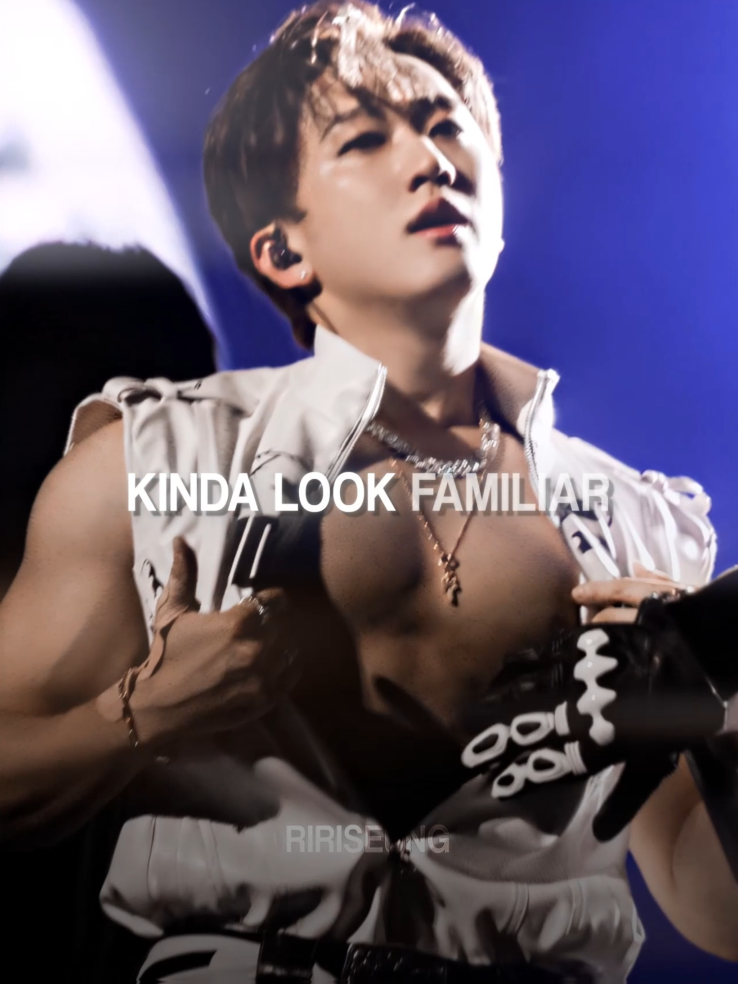 ive never been this insane for a man before #changbin #straykids #seochangbin #fyp #kpop #foryoupage #abs (scp: x) changbin abs changbin concert dominate celebrate changbin abs reveal changbin edit