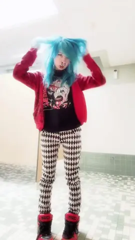 🤡 #scene #emo #bluehair #piercings #scenegirl 