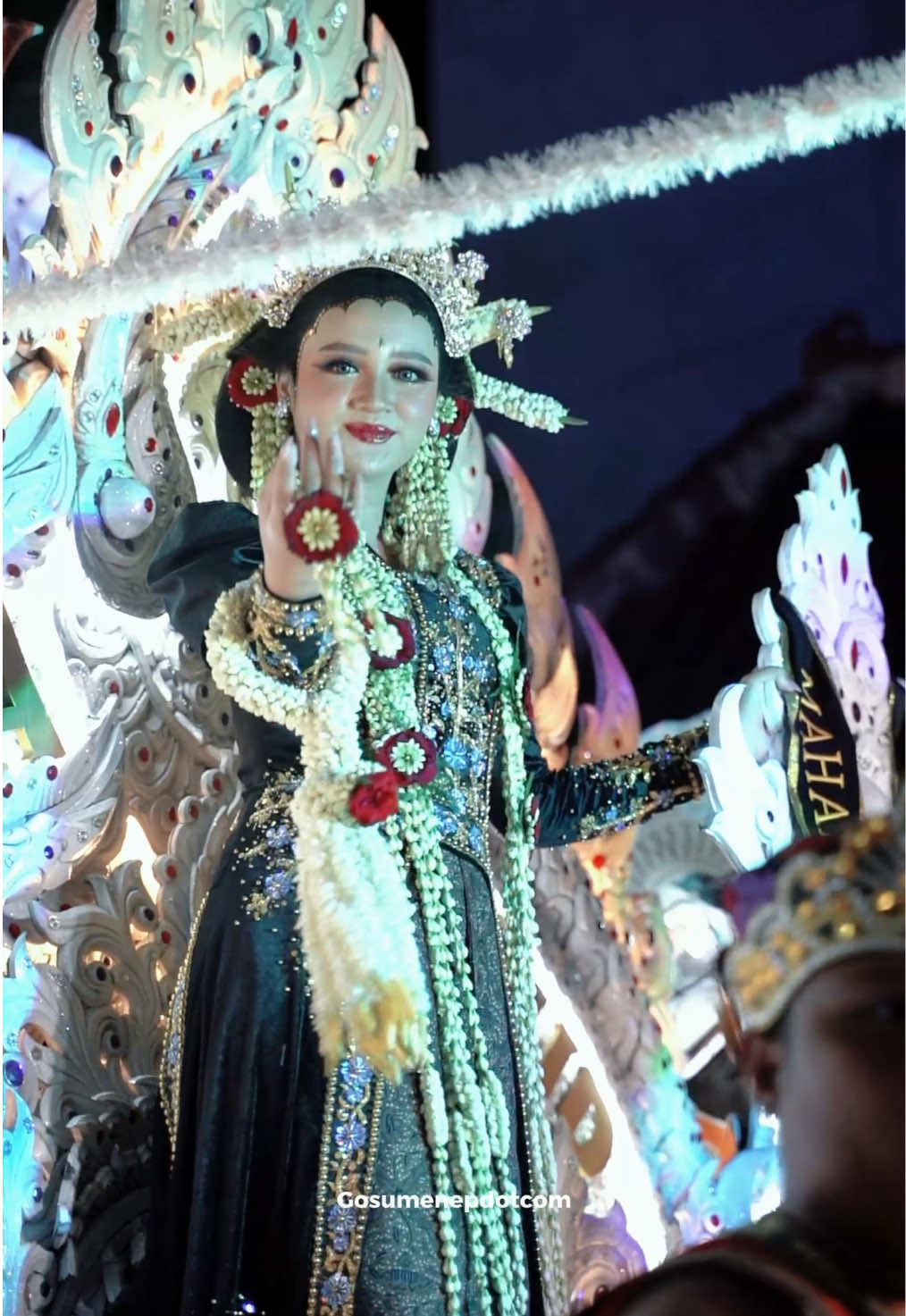 Festival Tongtong Sumenep 2025 #gosumenep#tongtongsumenep#tongtong#sumenep#fyp @𝘼𝙣𝙜𝙞𝙣 𝙍𝙞𝙗𝙪𝙩@bagaspatipercussion@MEGA REMMENG_@✮ 𝕭𝖆𝖑𝖆𝖉𝖊𝖜𝖆 ✮ @Sekar Kedaton@peccot ngamox@PUSERanginPERCUSSION 