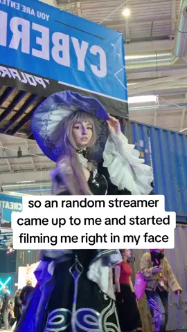 yeah i mean ik im in an open space and can be filmed.. BUT running around me and standing behind my phone to film me from my front (I WAS FACING A WALL) without even Warning me because I didn't realize he was standing there until he spoke to me ,,your live right now,, #fyp #polaris2025 #honkaistarrailcosplay #thehertacosplay #thehertahonkaistarrail 