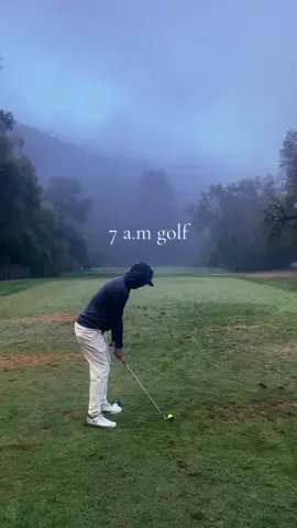 7a.m Autumn golf 🍂🍁#golf #golftiktok #fyp #morning #golftok 