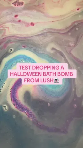 Replying to @333shiathegoodwitch is it just me or 😅 #bath #shower #halloween #SmallBusiness #lush