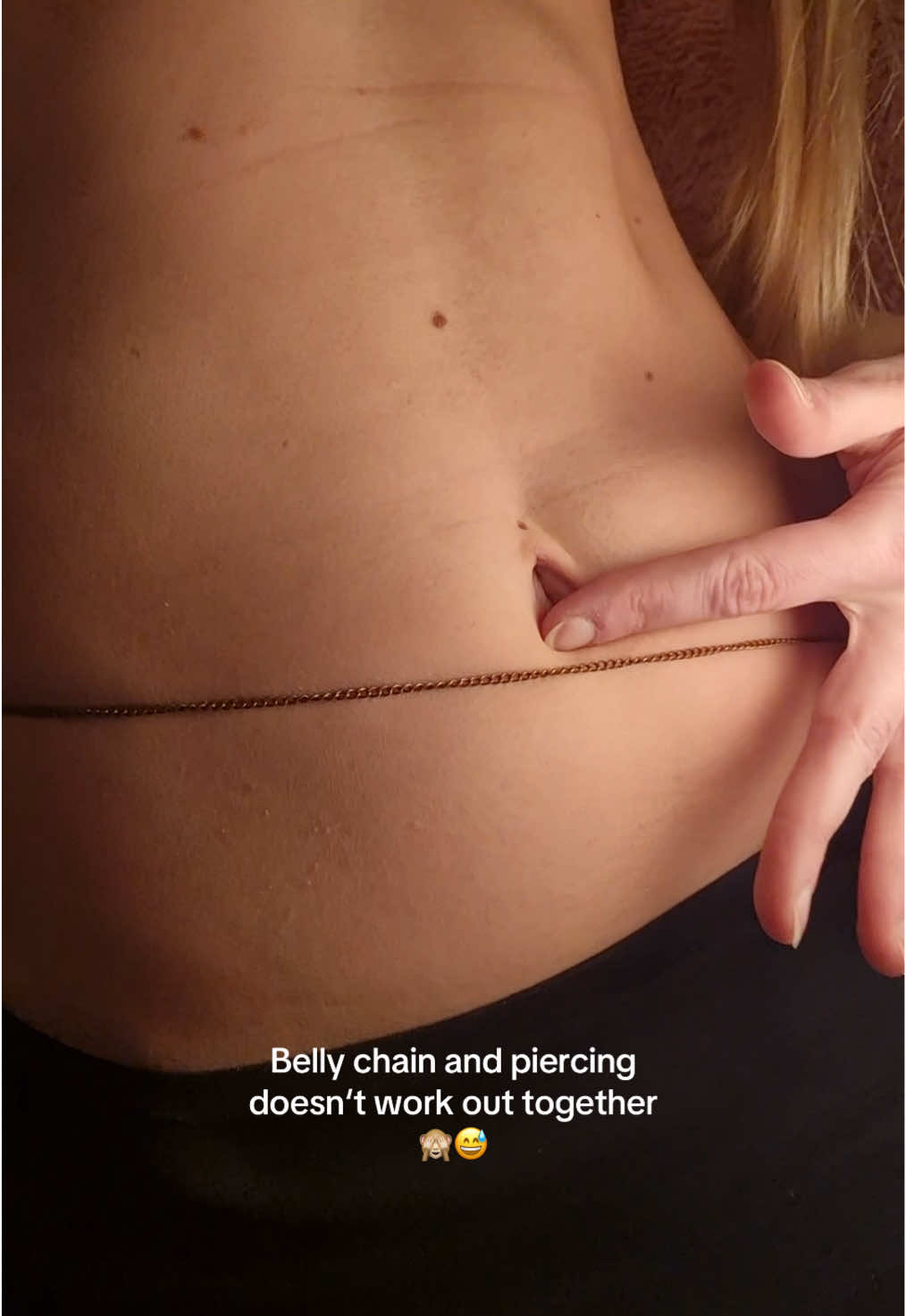 No belly piercing needed when there is a necklace for your midriff belly 😁💕💕 #belly #innieandouttie #navel #tummy #tummytime 