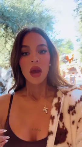 HALLOWEEN 🎃 #khloekardashian #Halloween #paratii 