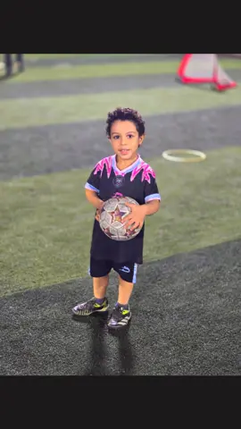 نواصل التدريبات بكل جدية، وبتركيز أكبر 🔝 جيل المستقبل يصنع أولى خطواته بكل بثقة وإصرار💪🏻 📸 : إليكم بعض الصور من داخل التدريبات  