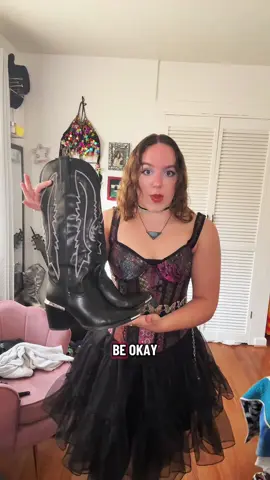 posting results from shoot l8r #halloween #selfportrait #witchtok 