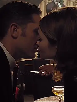 LA GLORIA 🤍 #Legend #TomHardy #ReggieKray #FrancesShea #tomhardyedit #Edit #amor #Love #paratii #fyp 