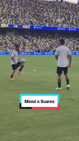Casual 😎 #messi #luissuarez #intermiami #MLS #Soccer 