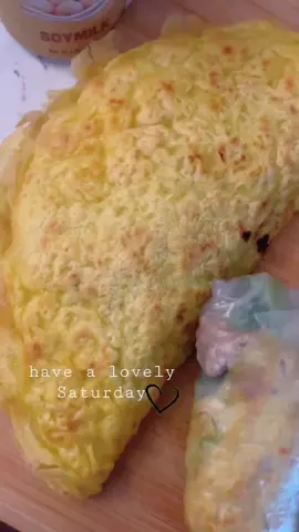 Bahn xeo spring rolls #foryou #fyp #happyeating😋😋 #khmerfood🇰🇭 #delicious 