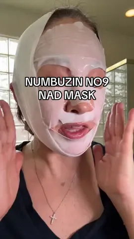 FIRMING SHEET MASK] A firming sheet mask featuring a top and bottom section: the top mask contains NAD+ BIO capsules, while the bottom mask is infused with dissolvable PLA threads, that helps enhance defined jawline and gives radiant, plump skin. The additional lifting band further enhances the lifting effect by tightening and sculpting the face for aging, dull skin. #numbuzin #numbuzinno9 #antiagingskincare #koreanskincare #koreanmask @numbuzin @numbuzin_global 
