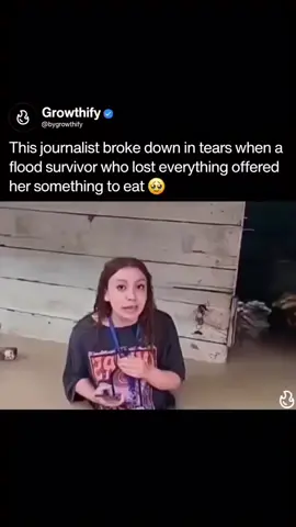 A journalist broke down in tears on live TV when a flood survivor, who had lost everything, gently offered her something to eat. Even in the middle of her own pain, the woman's kindness showed the world what true humanity looks like. This emotional moment is now touching hearts everywhere. #wholesome #Love #kind #kindnessmatters #bygrowthity