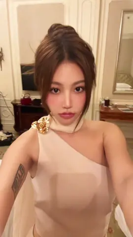 -Mood  -Vibe -Look -Instantané  🕶️(^.^)🛡️⚔️@Himra #himra #naboclement #abidjan225🇨🇮 #stylegirl 