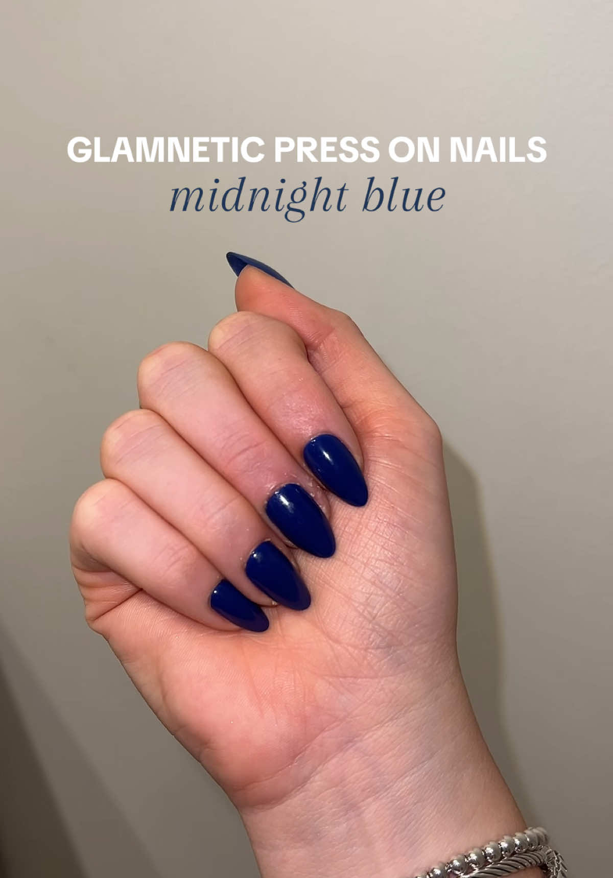 The best decision was taking off my acrylic nails and switching to press on nails! I’ve saved 100s of $$$ in the past 2 months! @Glamnetic #glamneticnails #pressonnails 