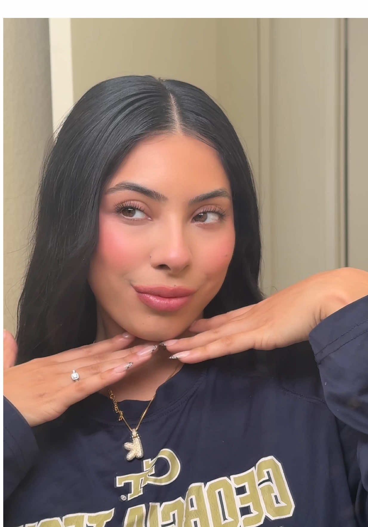 daily/go to lip combooo🕺🕺🕺 liner by @Morphe Cosmetics shade HONEYMOON lip stain by @Maybelline New York shade CAPTIVATED lipgloss by @Fenty Beauty shade SWEETMOUTH #morphe #maybelline #fentybeauty #lipcombo #kayytlinperez 