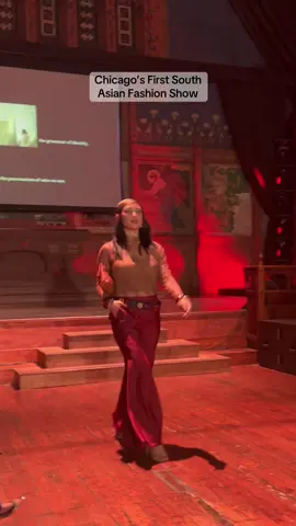 Proud to be part of this moment wearing fiya by Jefi ❤️with beauty in balance #chicagofashion #model #Runway #chicagofashionweek 