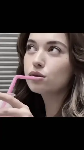 تجنن #afrasaraçoğlu #fyp #foryou #viral #اكسبلورexplore 