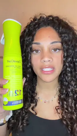 Hair routine is sooo simple #curlyhair #curlyhairroutine #hair #fyp 