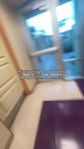 we got bored :) @Addi #eckerdcollege #college #dormlife #fyp #lol 