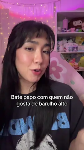 Bate papo usando voz suave pra quem não curte gritaria e barulho alto🫶 esse vídeo é um pouco diferente dos que eu posto mas espero que gostem  #asmr #maquiagem 