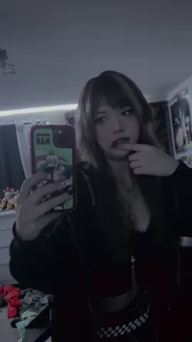 This song was so good til a lil boy ruined it