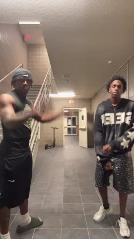 @𝙸 𝙳 𝙺 𝙹 𝚈🍫  #fyp #viral #dancingtiktok #dancechallenge #foryoupage #iowacentral #trending 