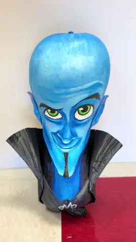 PRESENTATION #megamind #art #painting #pumpkin #artist 