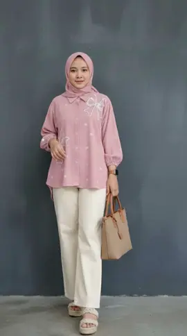 #OutfitWanita #OOTD #OOTDIndonesia #FashionWanita #StyleCewek 