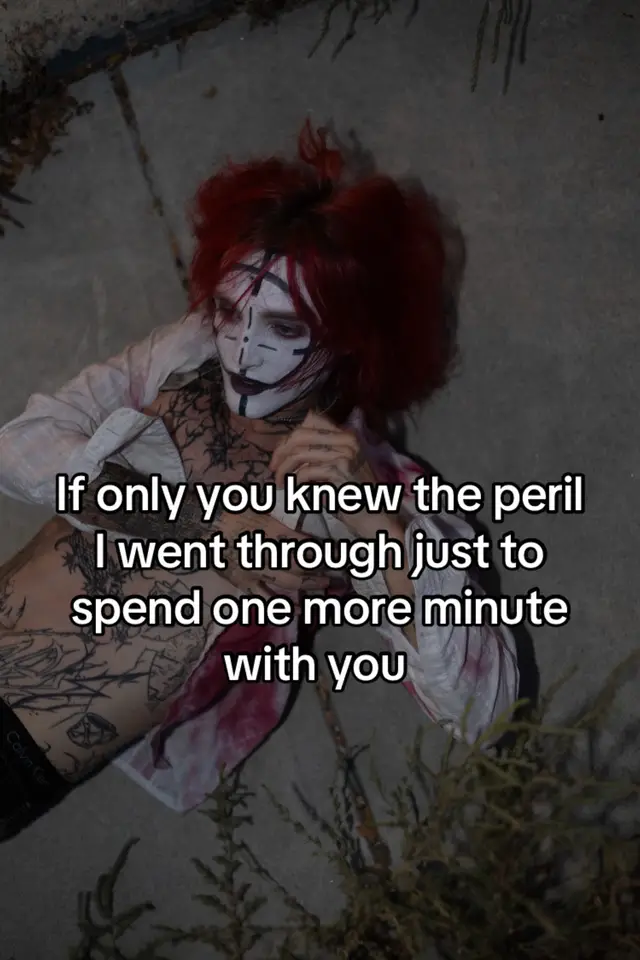 I need help idk what to call this song #alt #fyp #grunge 