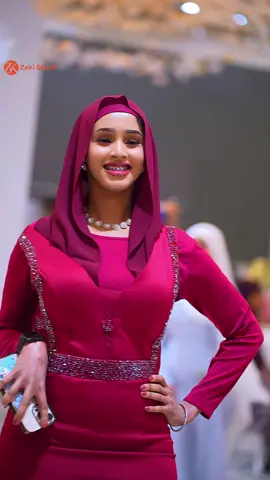 🫅 @sanayaa8 
