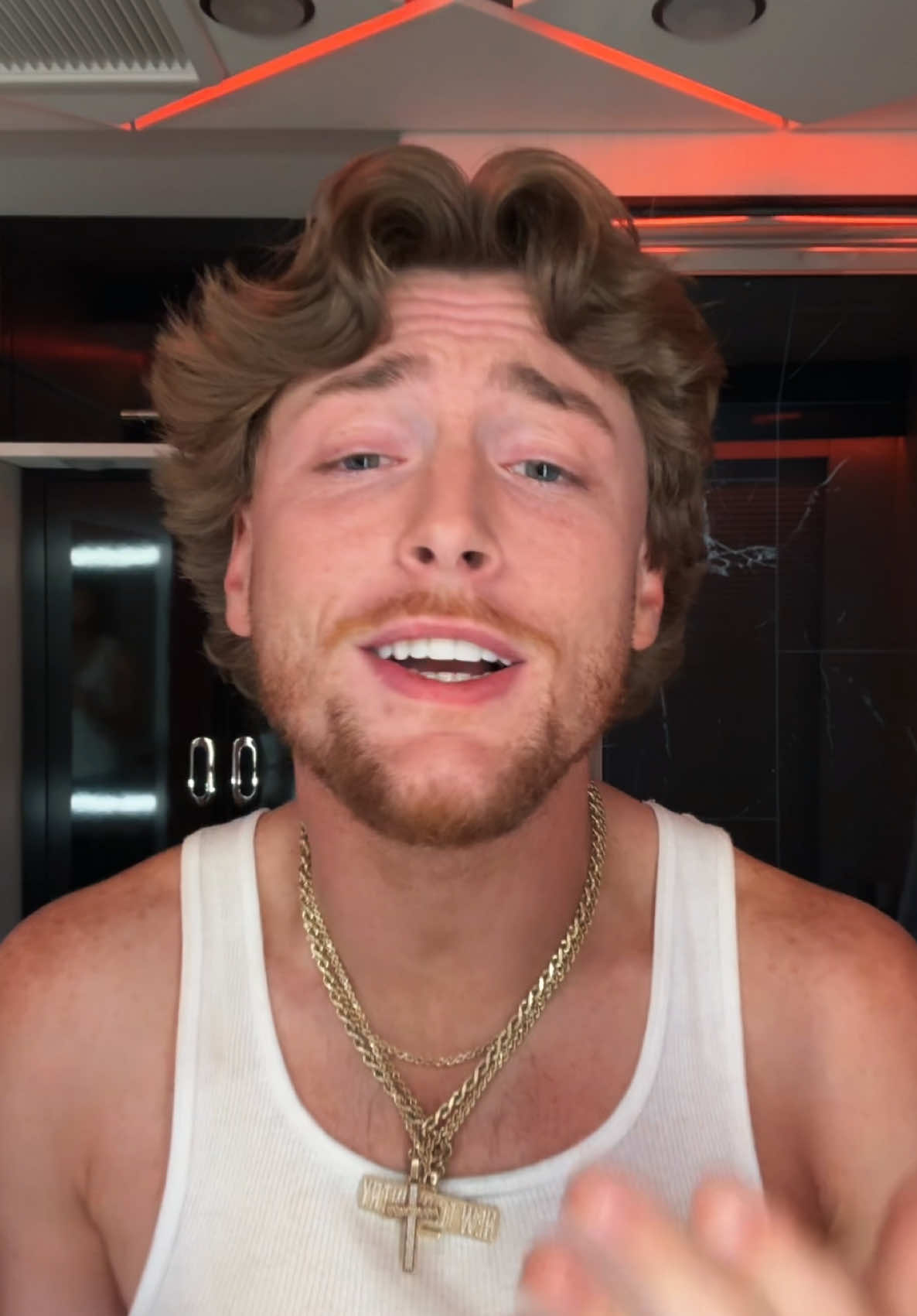 Another TikTok from my tour bus bathroom but this song is HEAT🔥💔