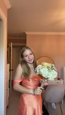 Hoco 🧡🧡 #hoco #orange 