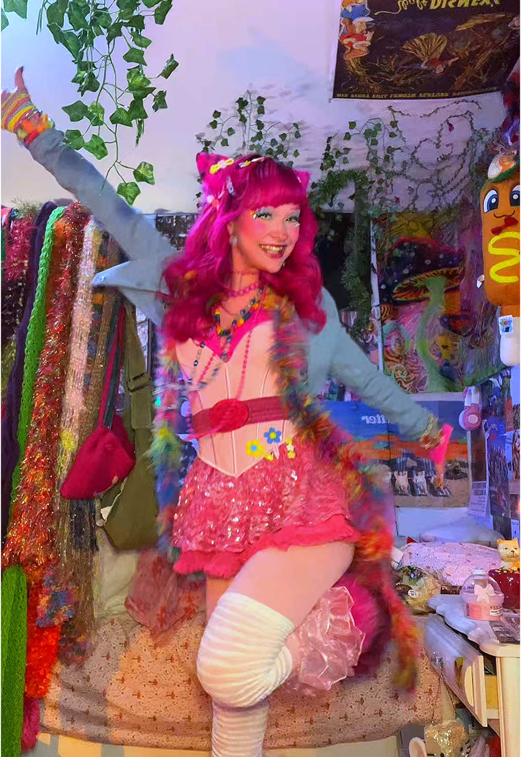 Pinkie pie cosplay💖💖💖🎈🎀🌈🍭🎉🎨 #pinkiepie #pinkiepiecosplay #mylittlepony #mlp #halloweencostume #funkyfashion #maximalist #halloween 