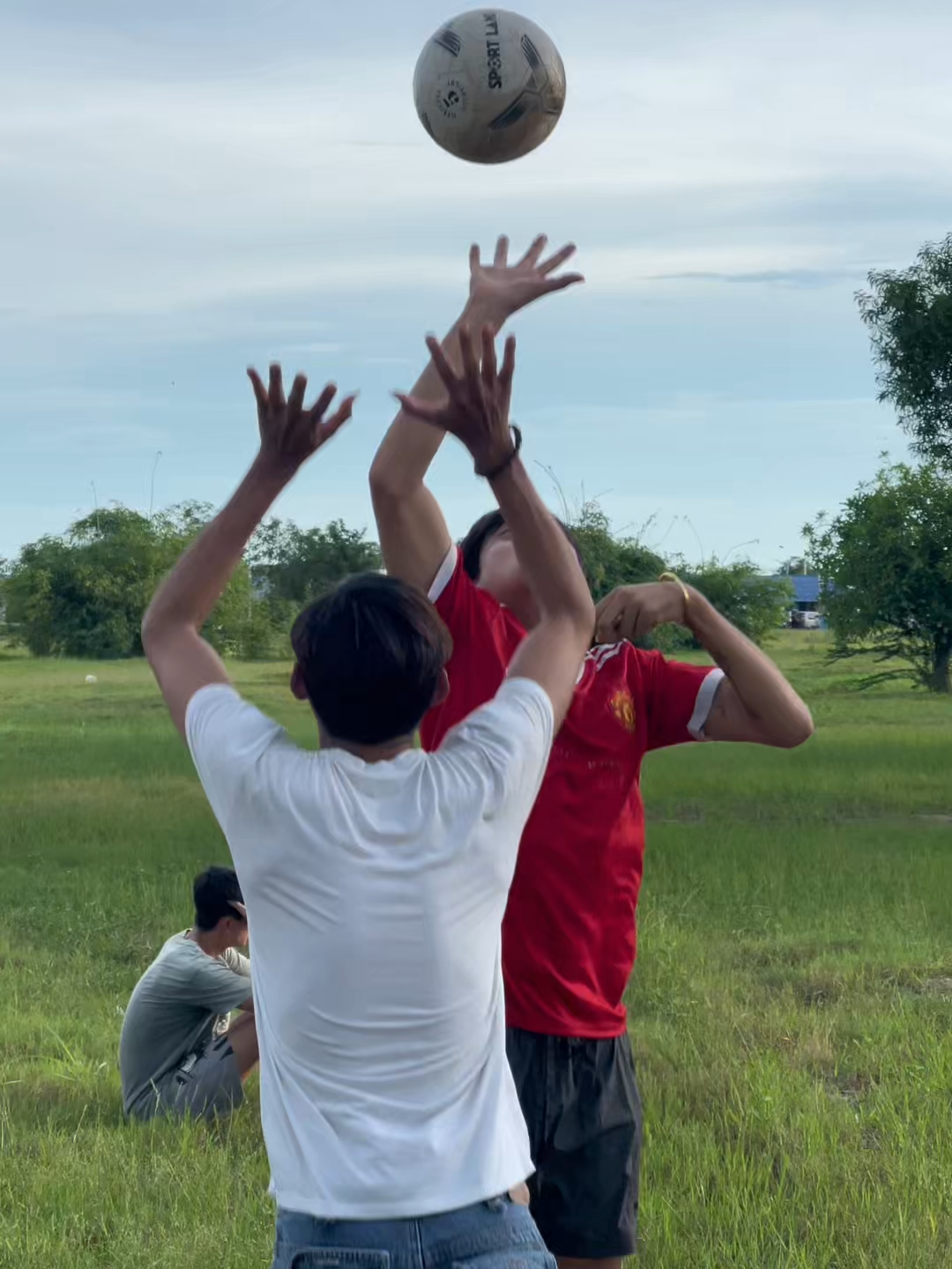 បាល់អត់ឃើញសាលេ..🧐#Boostrong #BoostrongPowerPlus#foryou #funny