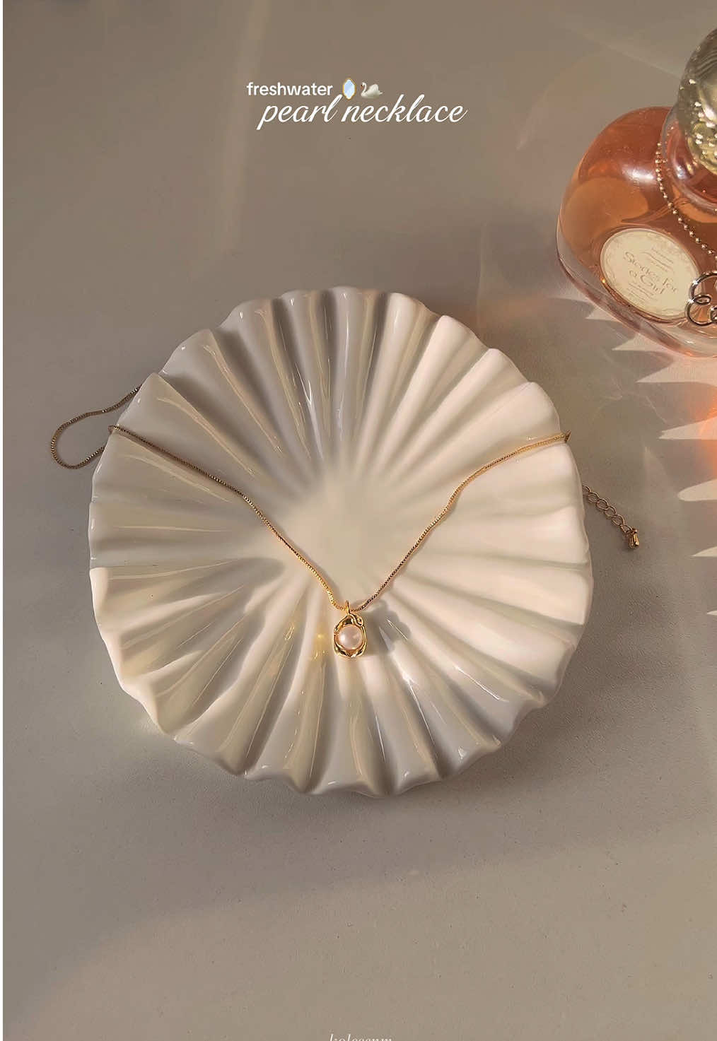 Replying to @MommyTine | BabyandMommyRecos Can’t go wrong with classic pearl jewelry 🤍 #pearlnecklace #freshwaterpearl #jewelry #accessories @Beadora & Pearl. 