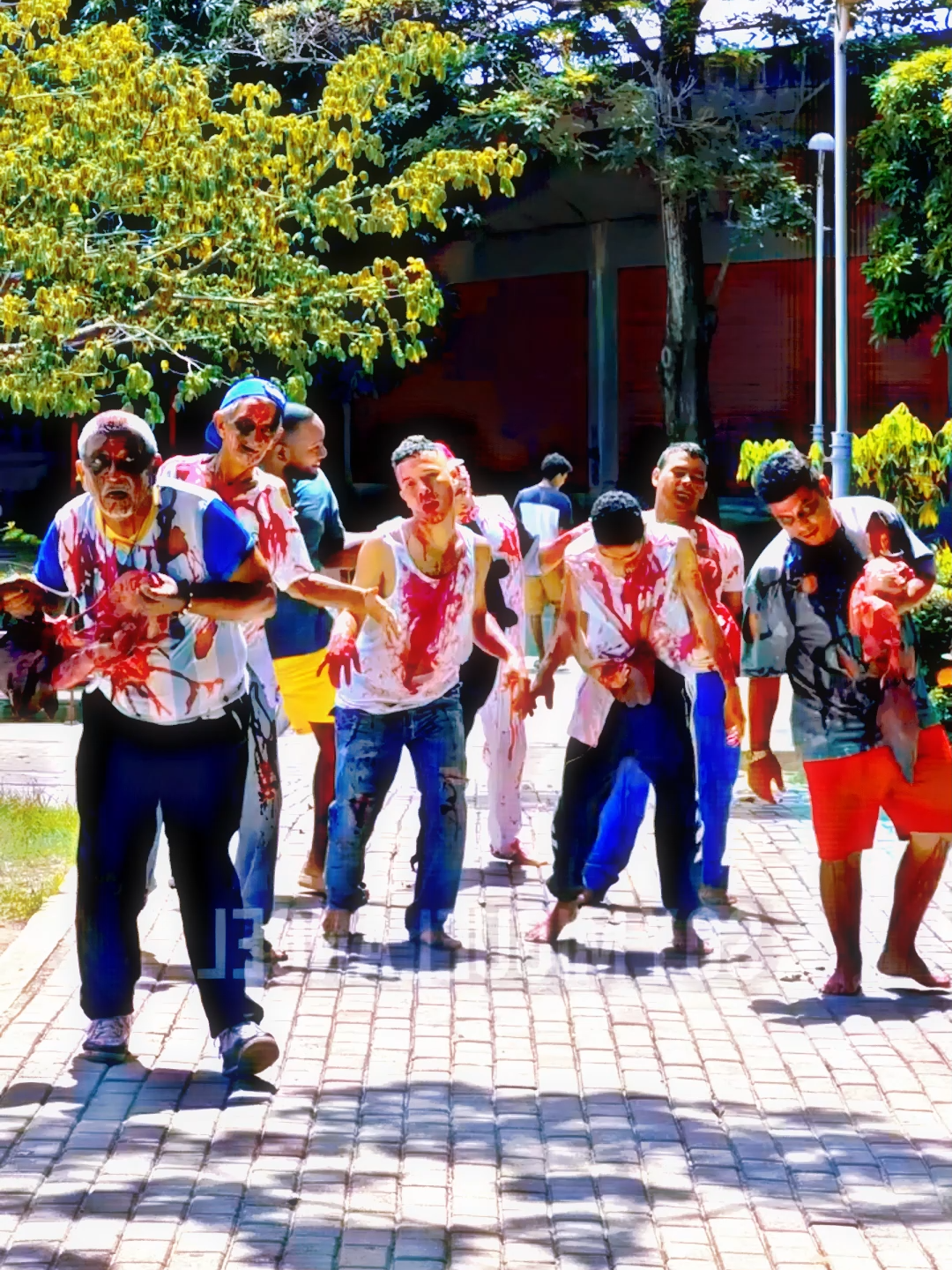 Los zombies 🧟 (Broma) #broma #humor #comedia #divertido #viral