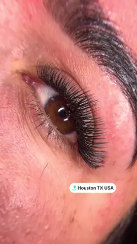 🌙 Pestañas que enamoran sin decir una palabra 💫 #MiradaQueEncanta#houstontexas #houstonlashes 