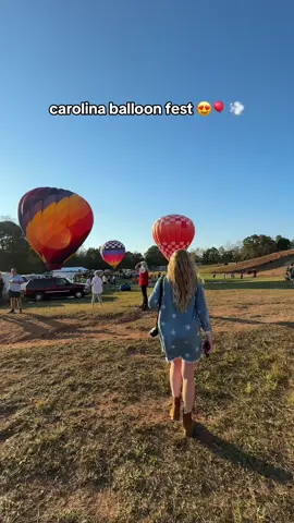 We were supposed to fly in the balloon today, but it was too windy so we’ll be back for a private session 😉 #carolinaballoonfest #northcarolina #statesville #statesvillenc 
