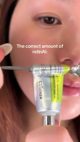 I think we all need to know pea sized amount is enough for retinal 🤌 #retinal #kbeauty #SkinCare101 #glowyskin #antiaging 