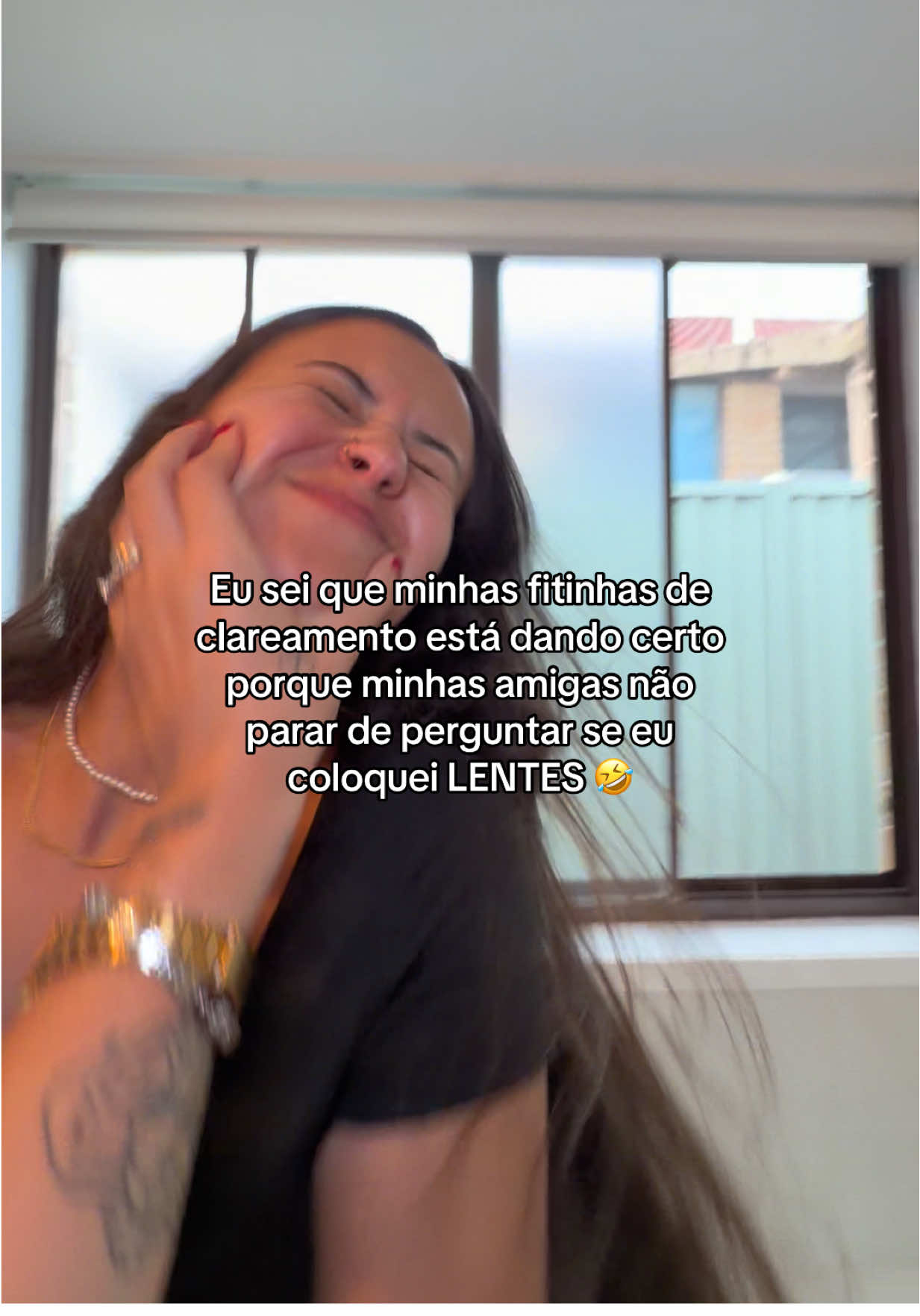 CLAREANDO OS DENTES EM CASA 🦷🪥  #dentesbrancos #clareamentodental #dentes 