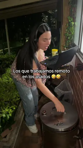 Mentiriiiiiis, jefe todo es actuado 😉 jajajajajajjajajajajajjaaja #humor #trabajoremoto🖥️ #trabajoremoto #trabajoencasa🏘️ #remotocolombia 