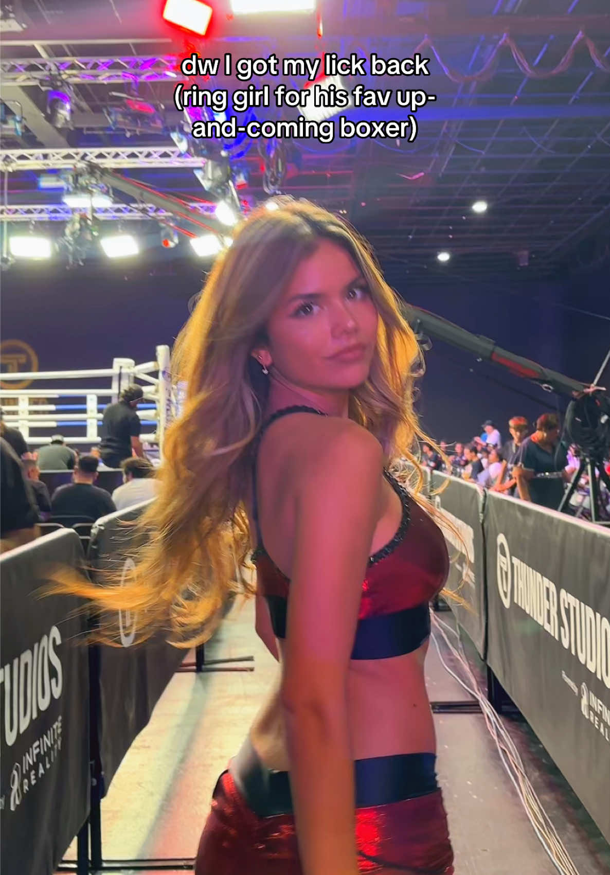 side quest of the night #ringgirl #alannahkeyser 