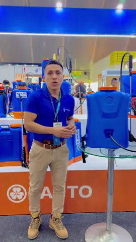 💥 ¡Ya disponible en GVM Agro! La nueva mochila pulverizadora a batería Jacto SB-20B: potencia, autonomía y precisión en un solo equipo. 🔋🌱 📲 Contáctanos: 935 768 229 / 956 562 954 #gvmagro #Jacto #tecnología #TecnologíaAgrícola #PulverizaciónEficiente 